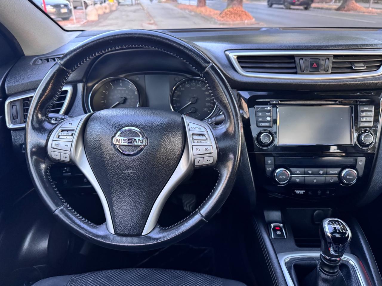 Nissan Qashqai 1.2 BENZ DIG-T Tekna garanzia 12 mesi