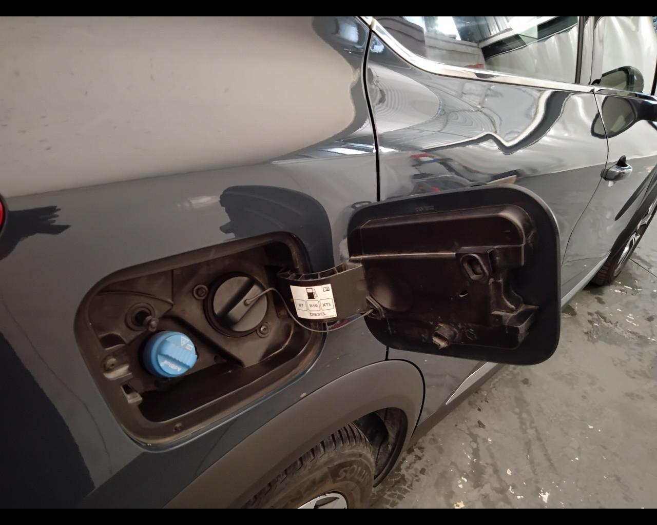 RENAULT Captur II 2019 - Captur 1.5 blue dci Intens 95cv