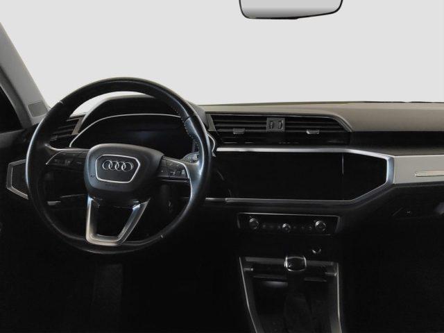 AUDI Q3 Q3 35 TFSI S tronic Business