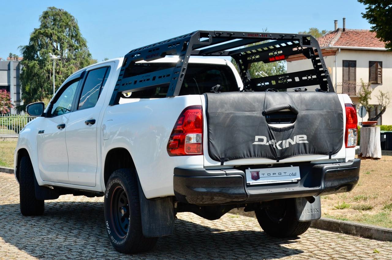 TOYOTA HILUX 2.4 D-4D DOUBLE CAB LOUNGE 4WD 150cv, VETTURA PRIVATA NO IVA, UNICOPROPRIETARIO, GARANZIA UFF TOYOTA, SERVICE UFF TOYOTA, UFF ITALIANA, PERMUTE