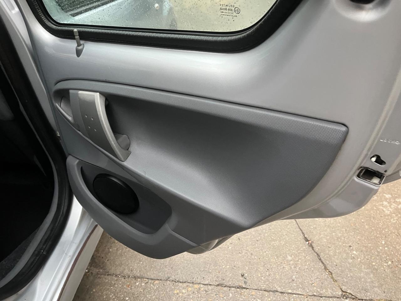 Toyota Aygo 1.0 12V VVT-i 5 porte Sol