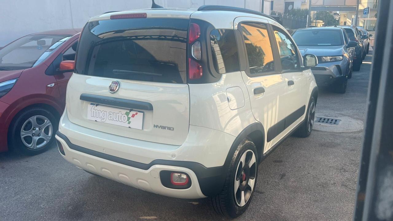 Fiat Panda Cross 1.0 FireFly S&S Hybrid