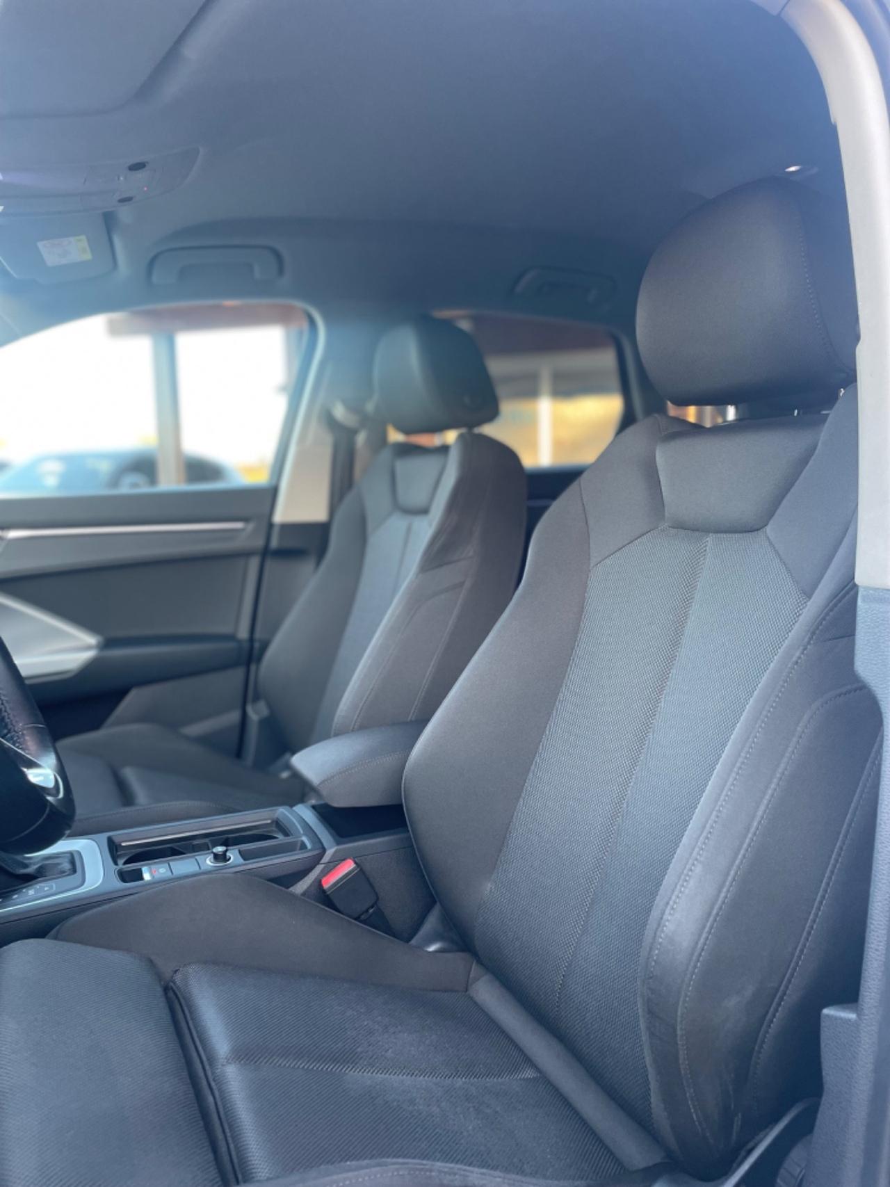 Audi Q3 35 TDI S tronic Business Advanced