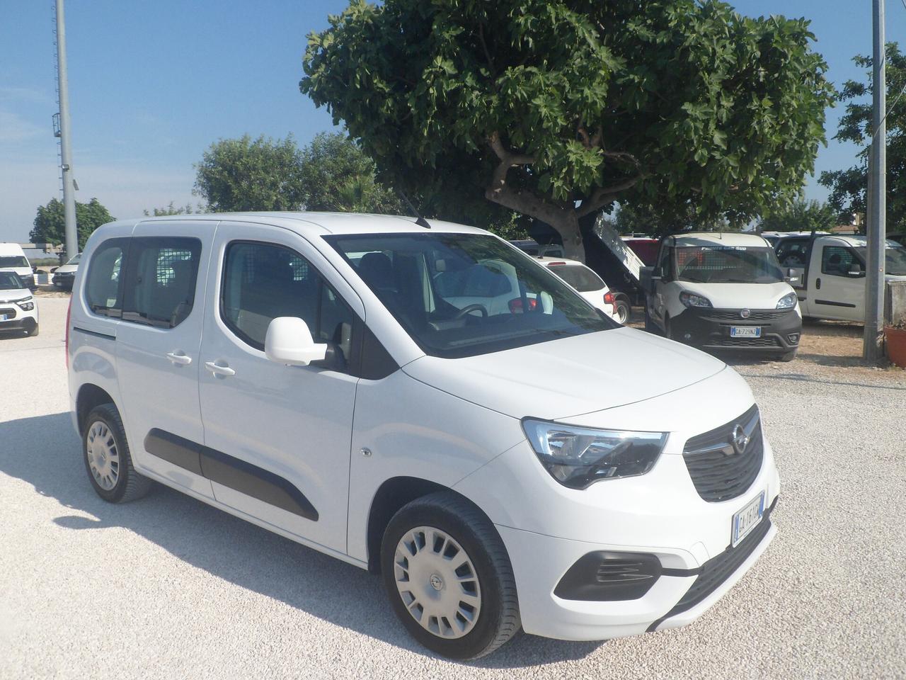 Opel Combo 5 posti autocarro