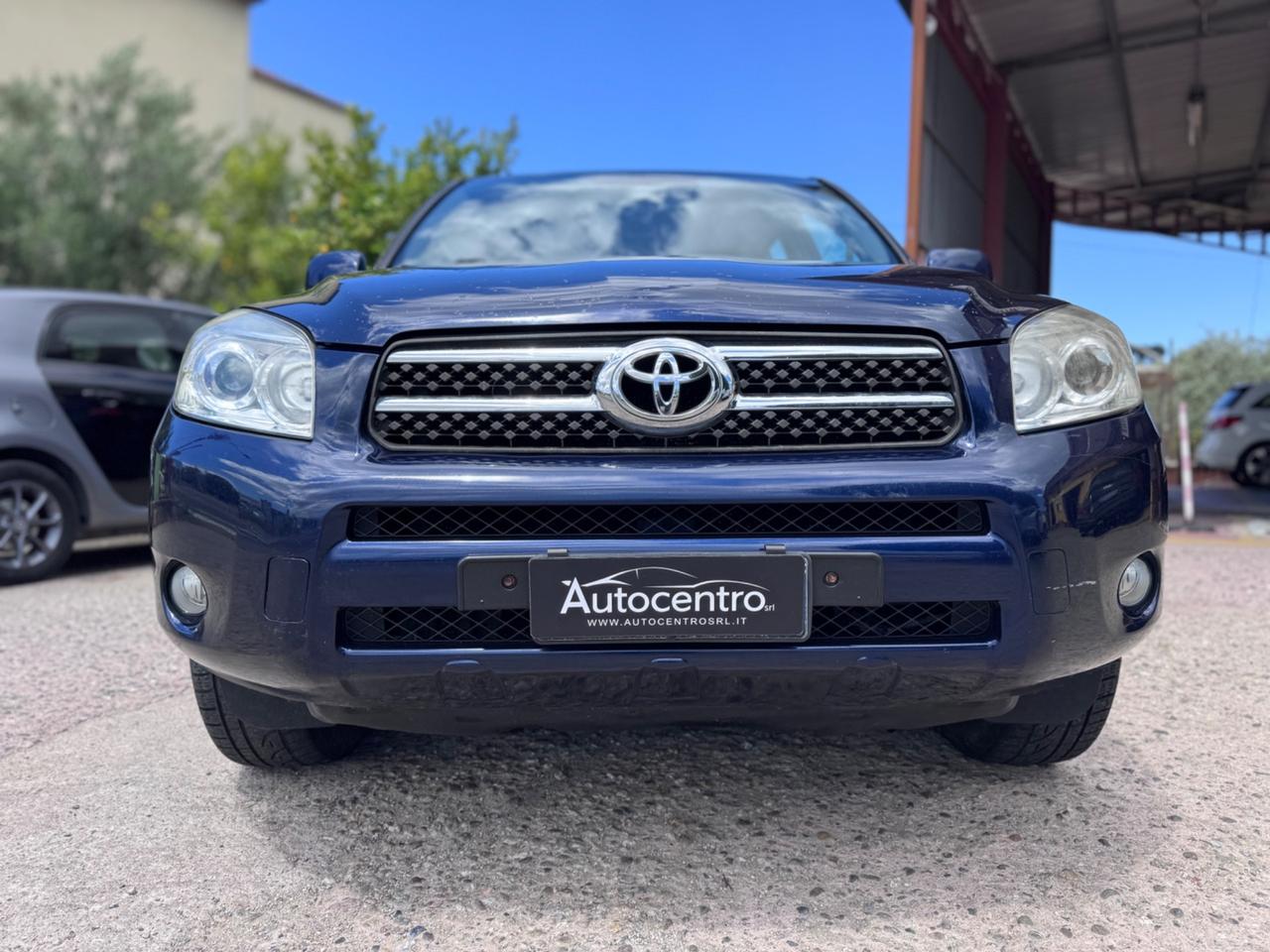 Toyota RAV 4 RAV4 2.2 D-4D 136 CV Sol