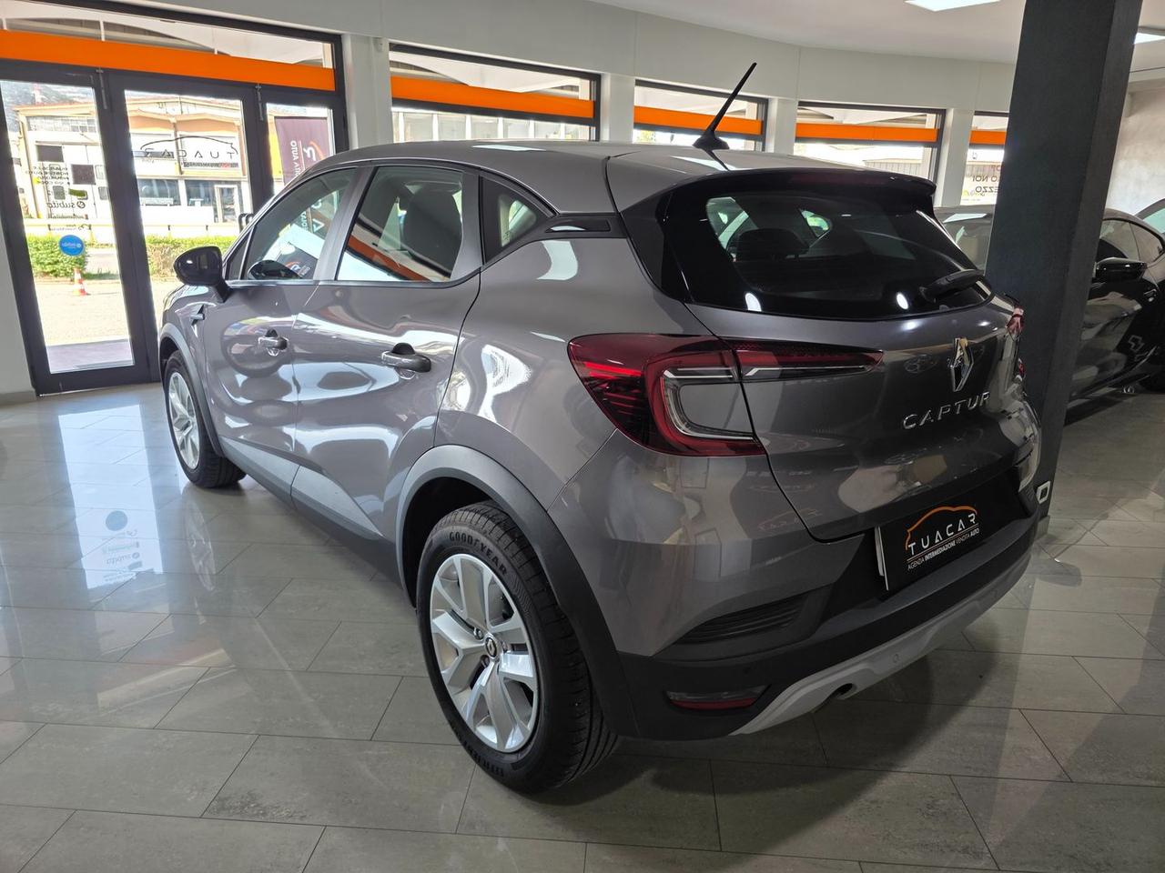 Renault Captur life TCE 90 #11957