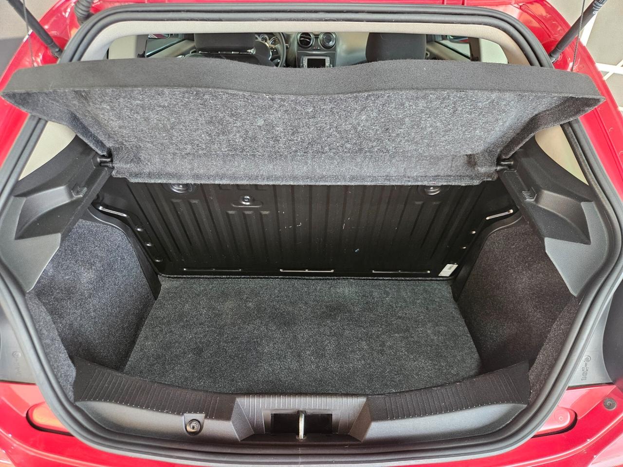 Alfa Romeo MiTo 1.3 jtdm 90cv - NEOPATENTATI