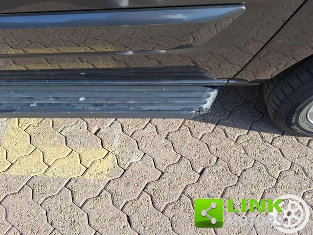 FORD Tourneo Custom 310 2.0 TDCi 130CV aut. PC Titanium 8 POSTI