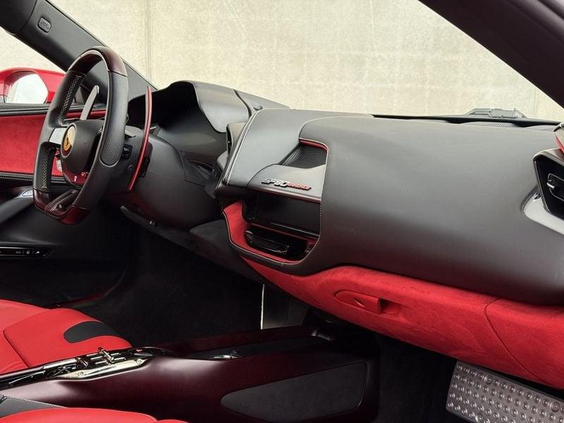 Ferrari SF90 SF90 Stradale - IVA ESPOSTA-UNICO PROPRIETARIO