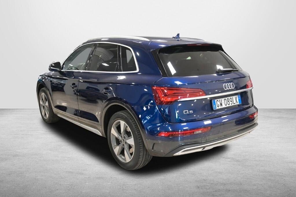 AUDI Q5 35 TDI 163CV S TRONIC BUSINESS ADVANCED ( FARI LED - VIRTUAL COCKPIT - ADAPTIVE CRUISE - CLIMA TRIZONA - NAVI - MIRROR - PDC - CERCHI 19 )