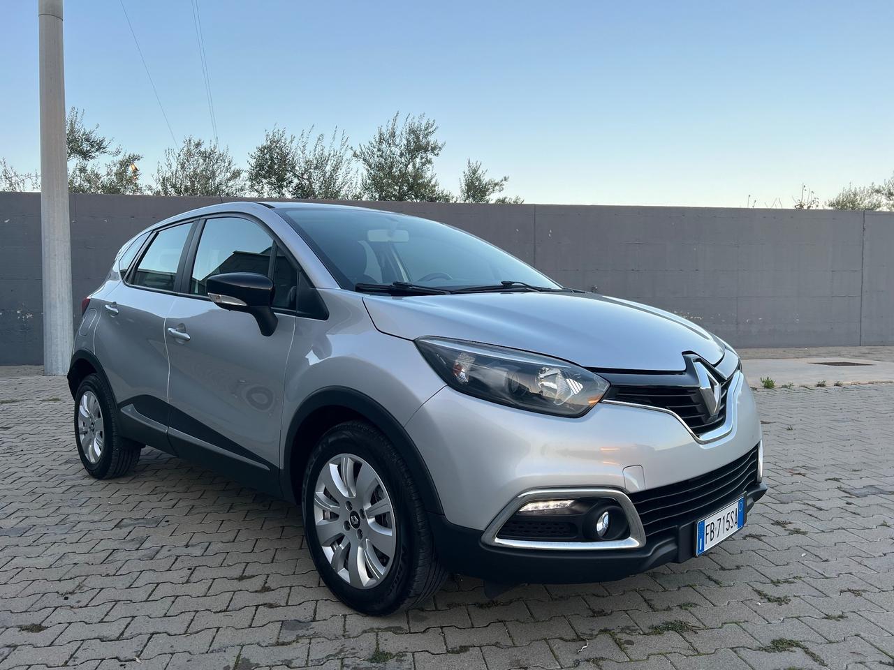 Renault Captur 1.5 dCi 90 CV Energy Iconic - 2015