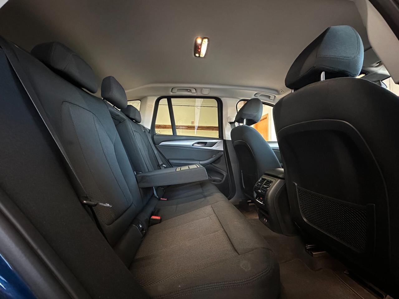 Bmw X3 xdrive 20d Advantage auto *CARPLAY*SENSORI*NAVI*