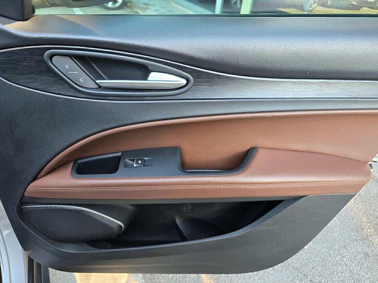 Alfa R. Stelvio 2.2 Turbodiesel 210 CV AT8 Q4 Super 2017