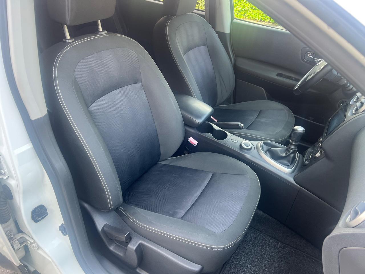 Nissan Qashqai 1.6 dCi DPF Tekna 4X4