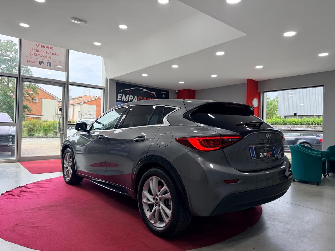 Infiniti Q30 1.5 diesel DCT Premium OK NEOPATENTATI