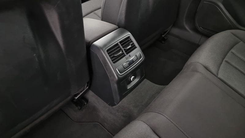 Audi A4 Avant 35 TFSI S tronic Business Advanced