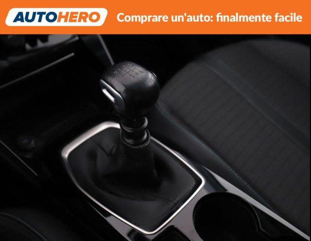PEUGEOT 2008 PureTech 100 Allure Pack