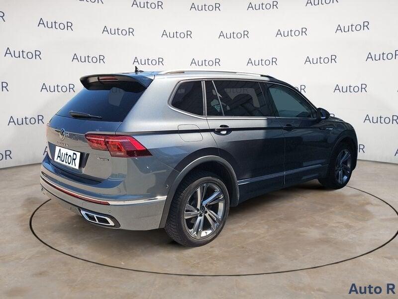 Volkswagen Tiguan Allspace 2.0 TDI SCR R-Line DSG 4MOTION