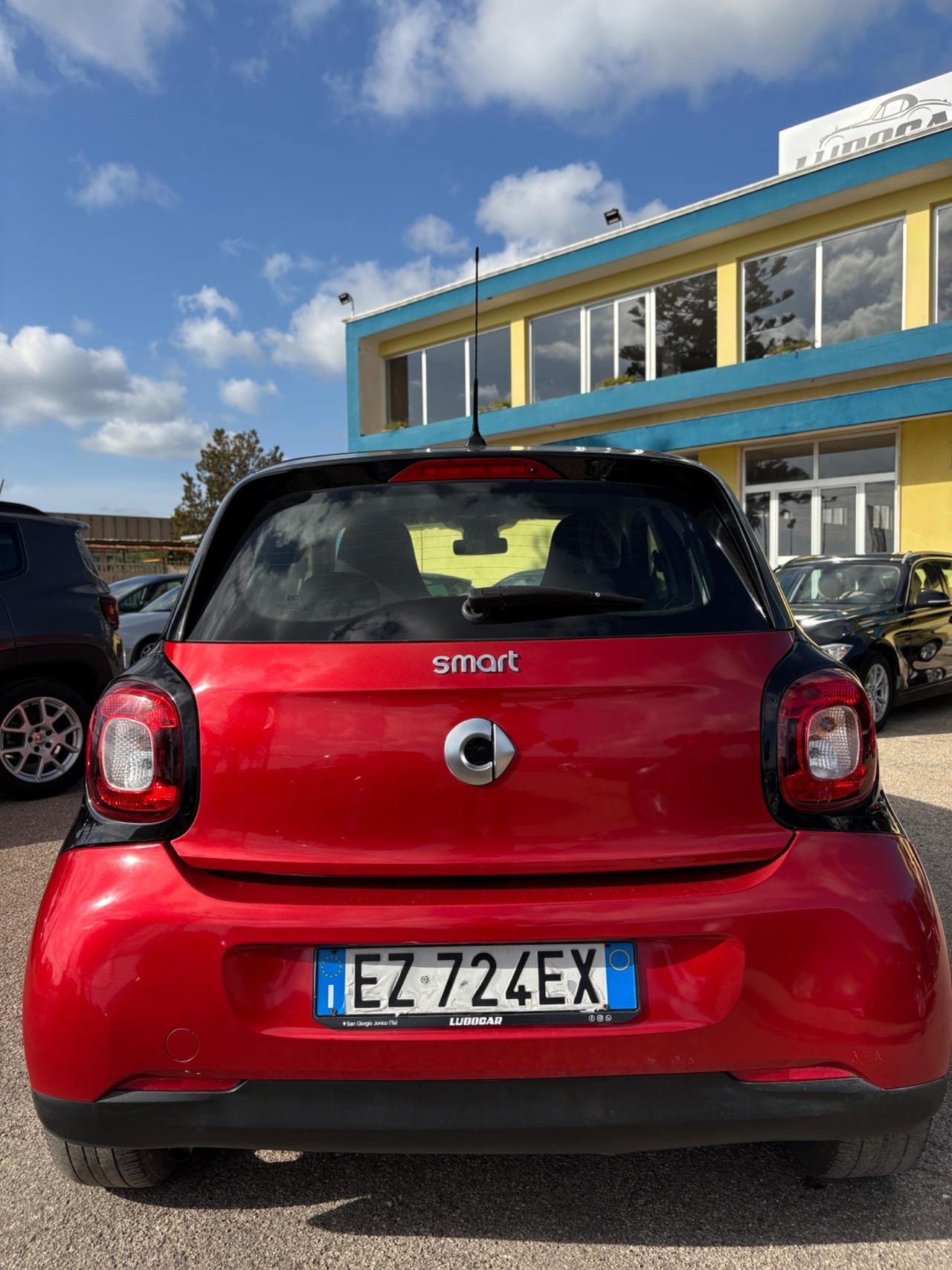 Smart ForFour 70 1.0 Prime