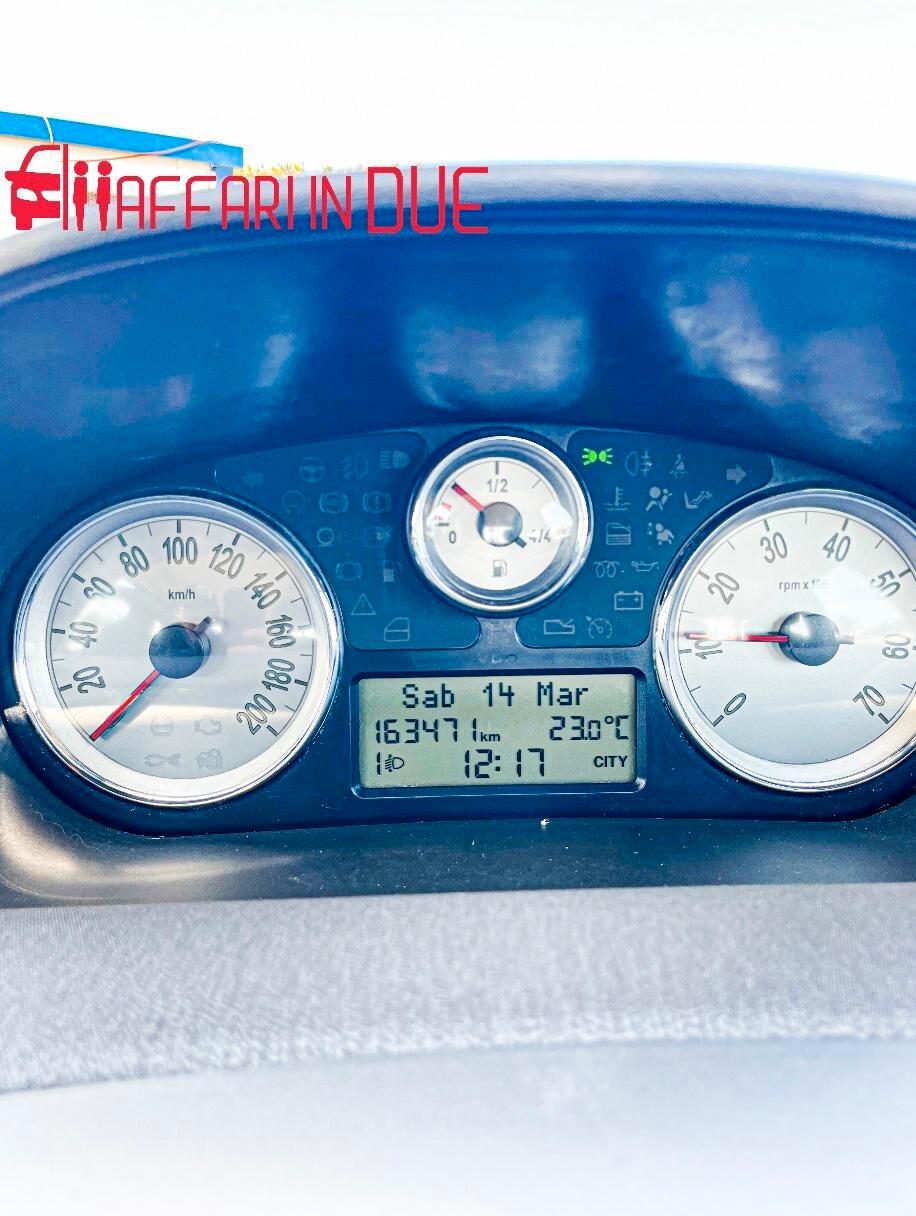 Lancia Ypsilon 1.2 Oro Giallo