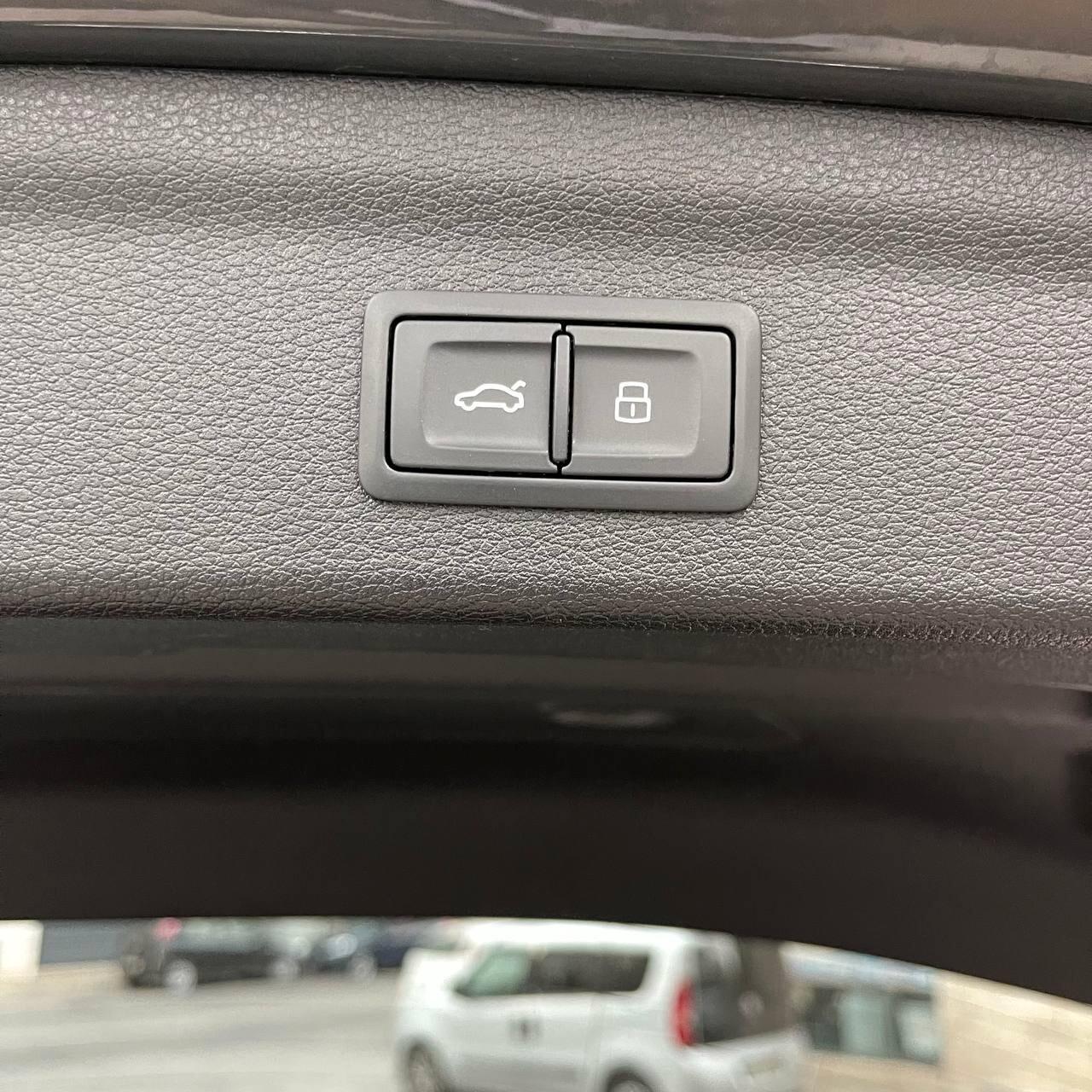 Audi Q3 35 TFSI Business Advanced
