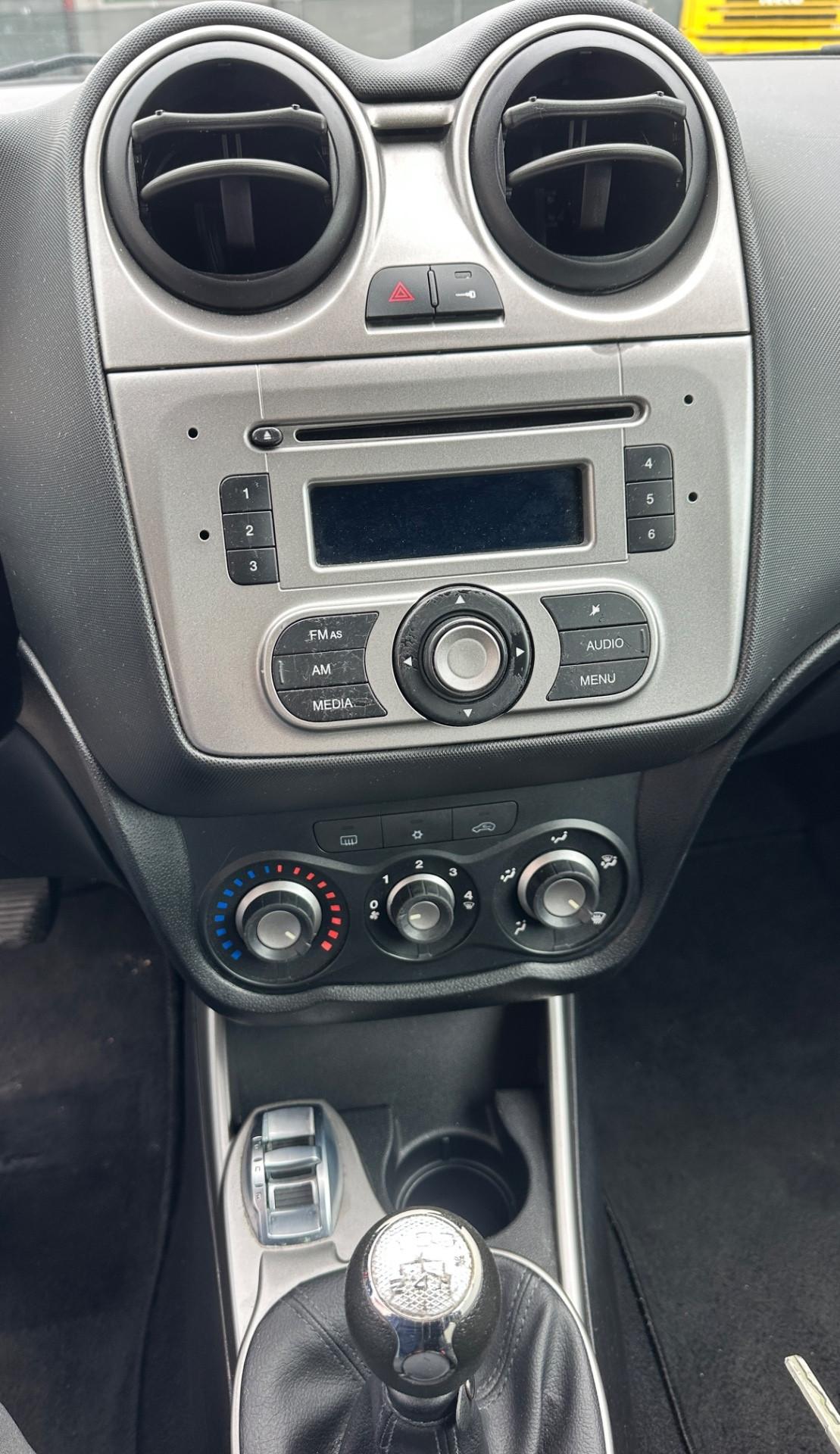 Alfa Romeo MiTo 1.3 JTDm 85CV 2013 Progression