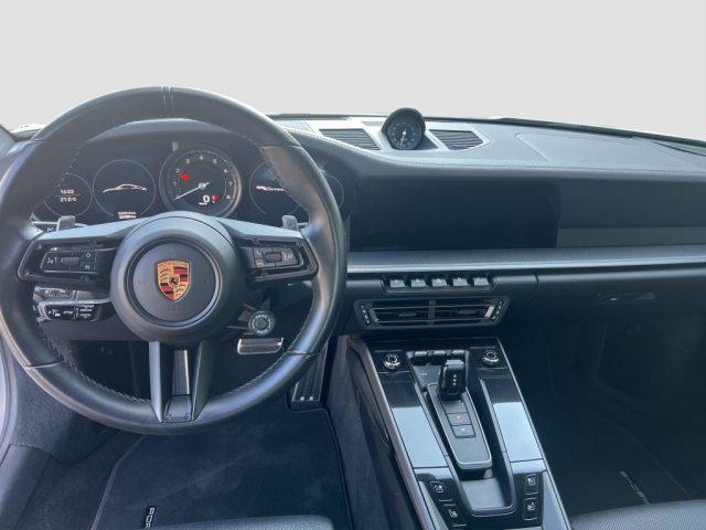 PORSCHE 911 911 Carrera 4S