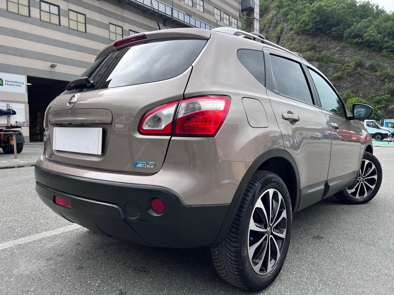 Nissan Qashqai 1.6 dCi 130cv Tekna Km 112.000 Unicoproprietario Full Optional Perfetta