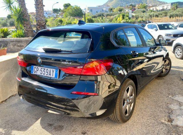BMW 116 d 5p. Business Advantage