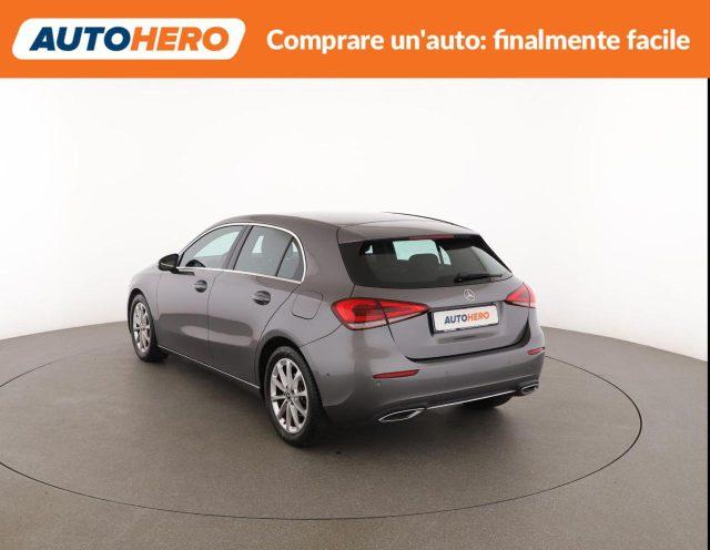 MERCEDES-BENZ A 180 Sport