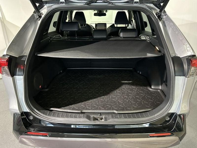 Toyota RAV4 2.5 HV (222CV) E-CVT AWD-i Style "Bi-Tone Silver & Deep Black Met"+ SISTEMA AUDIO JBL