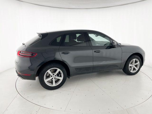 PORSCHE Macan 2.0