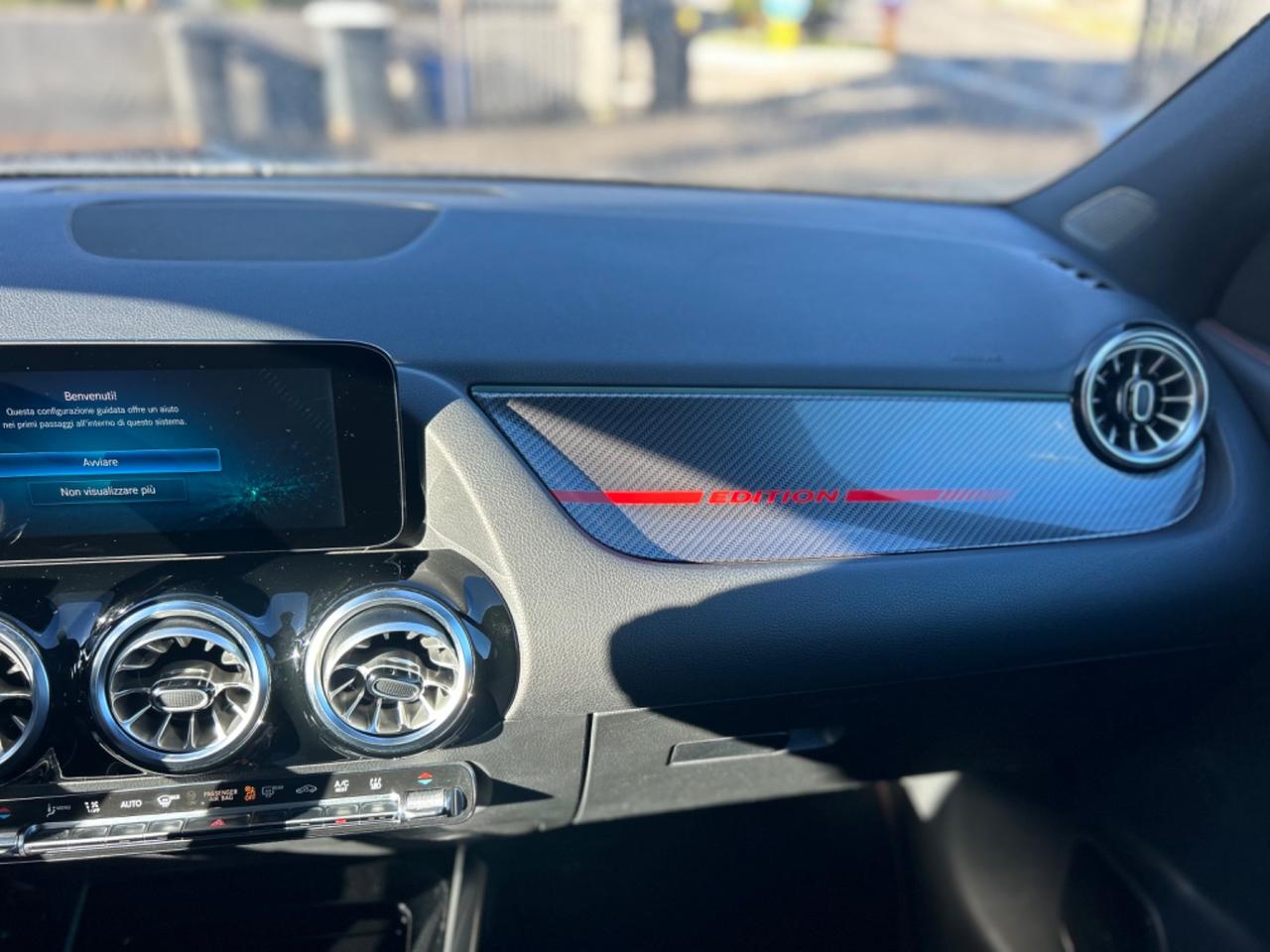 Mercedes-benz GLA 250 e hybrid EQ Premium Edition 1