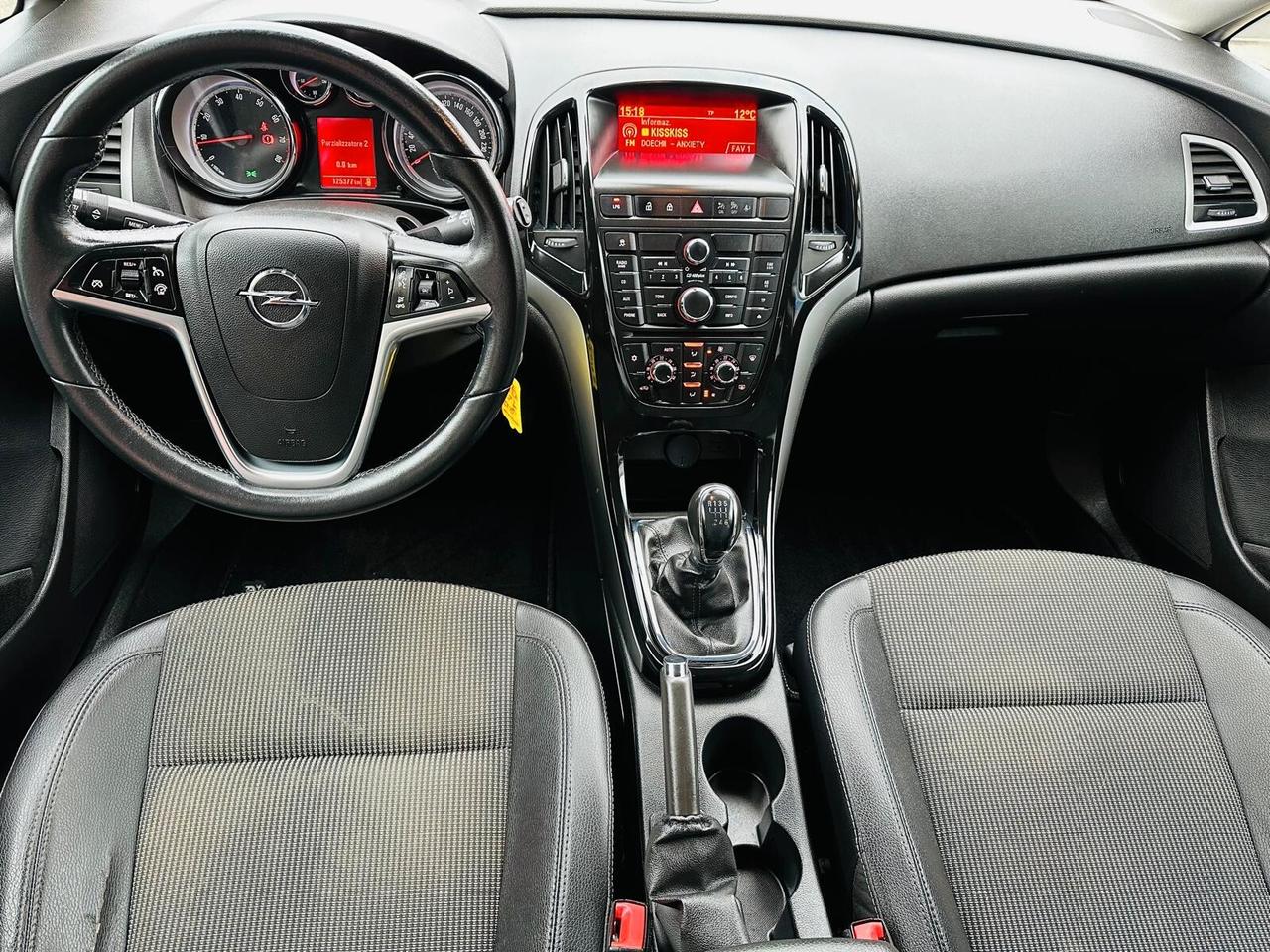 Opel Astra 1.4 Turbo 140CV Sports Tourer GPL Tech Elective