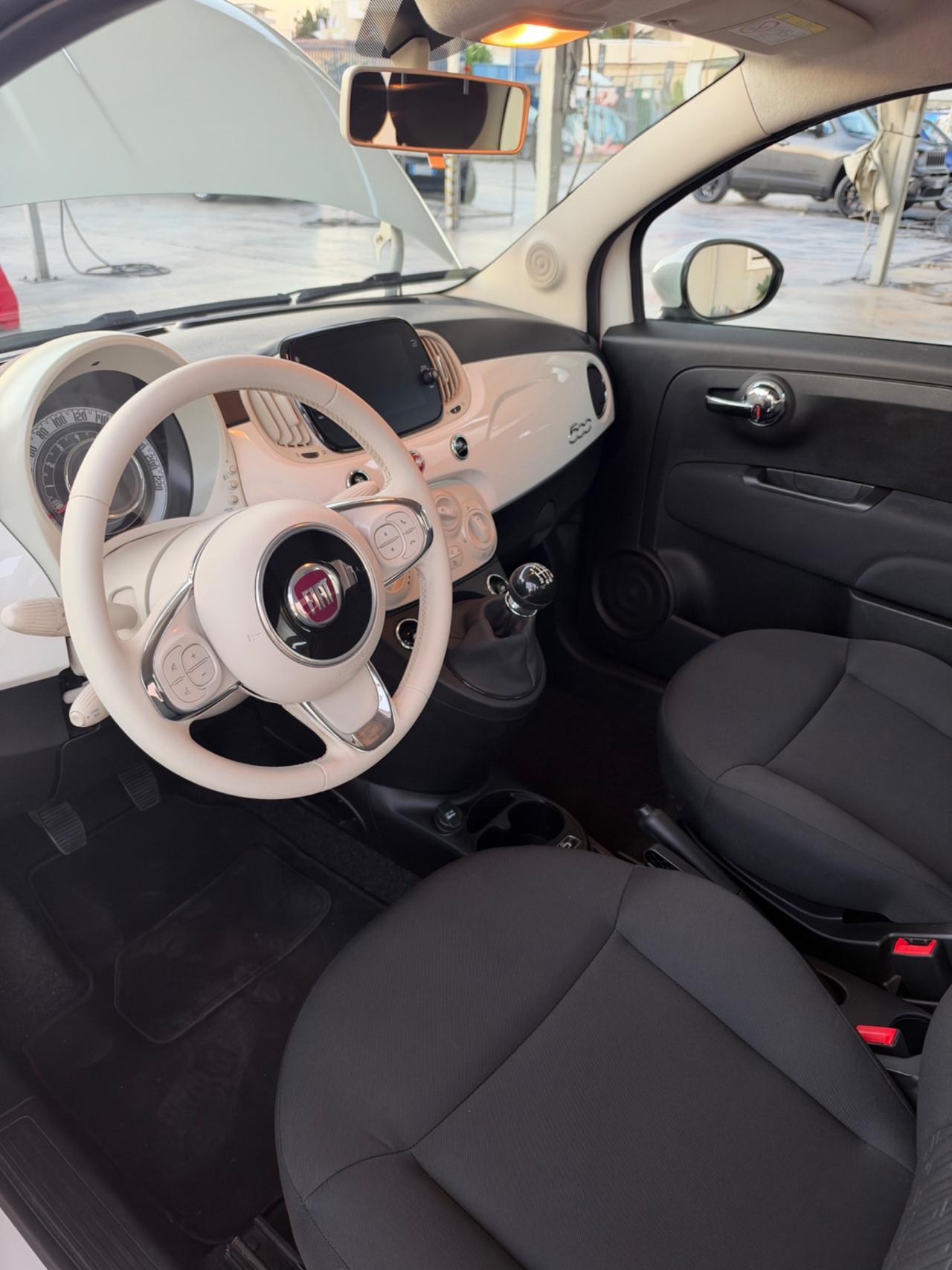 Fiat 500 C 1.0 Hybrid Dolcevita