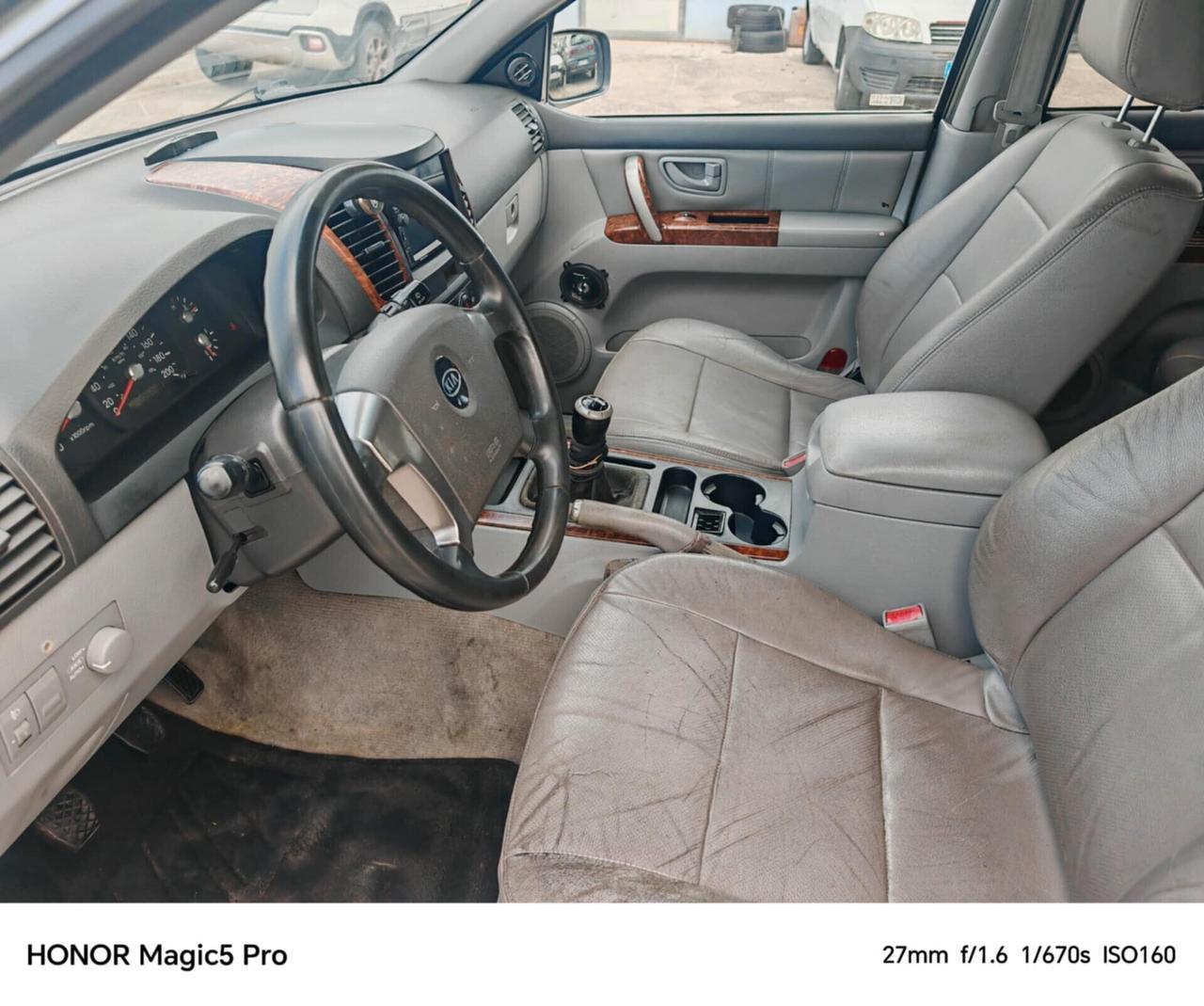 Kia Sorento Autocarro 5p