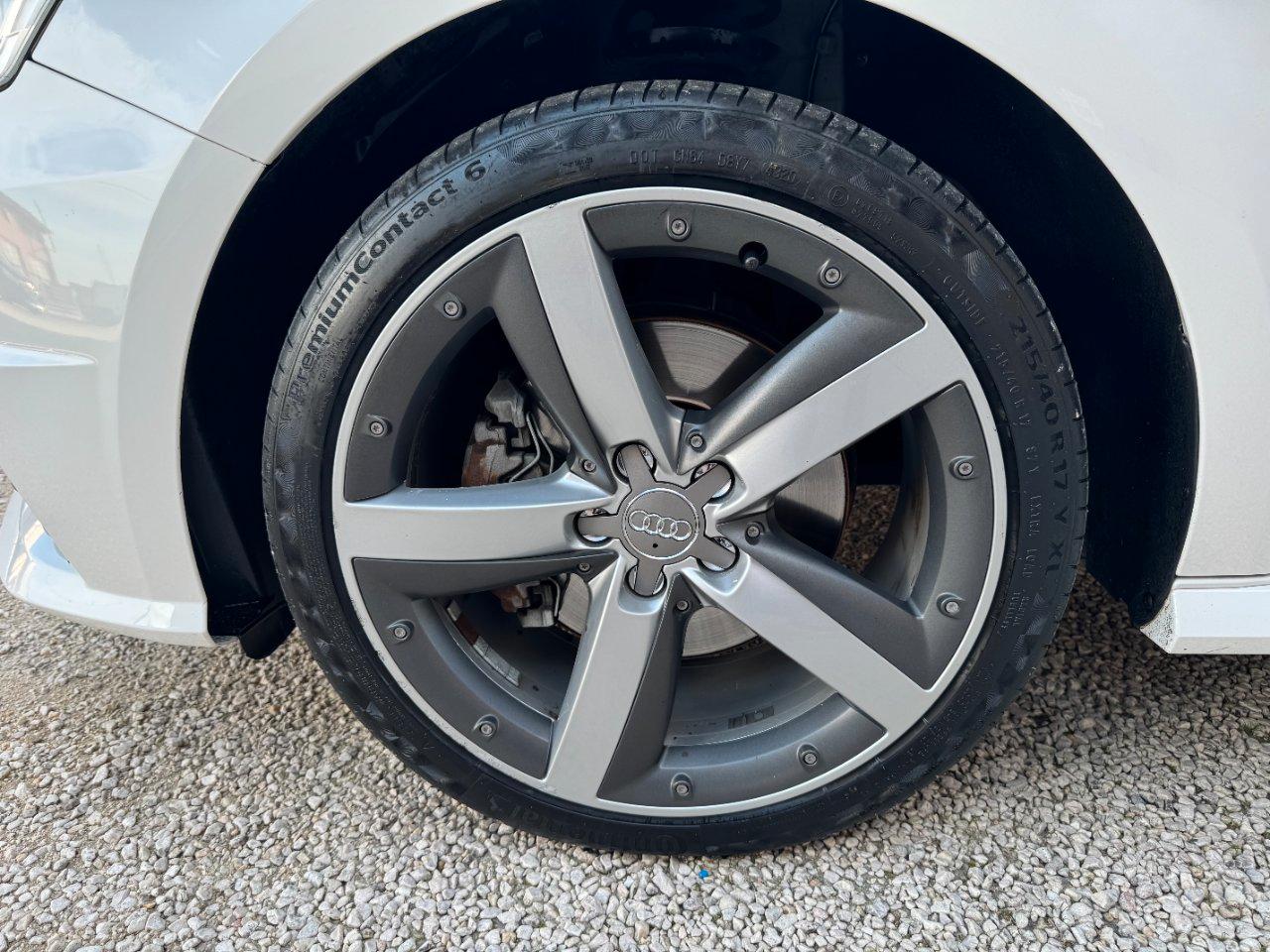 Audi A1 Sportback 1.6 tdi Sport