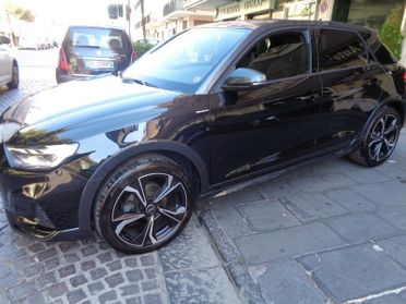 Audi A1 allstreet 30 TFSI S tronic S-Line Interno