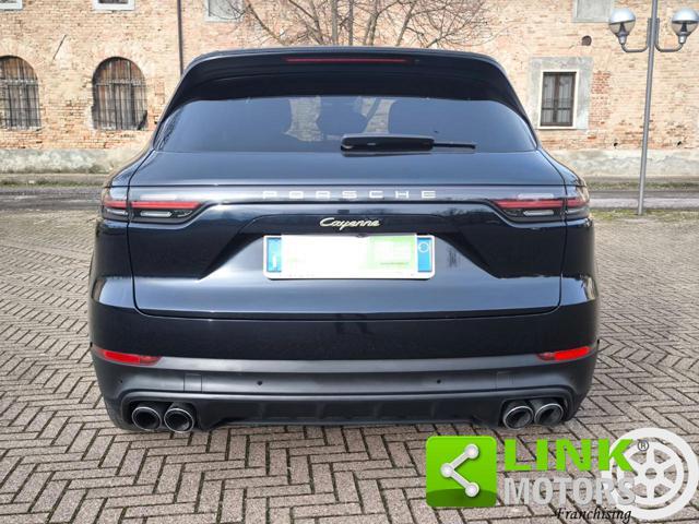 PORSCHE Cayenne 3.0 V6 E-Hybrid