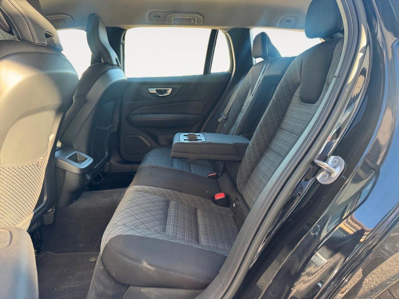 Volvo V60 2.0 b4 Core auto