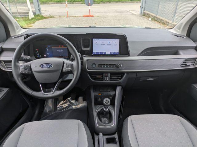 FORD Tourneo Courier 1.0 EcoBoost Titanium