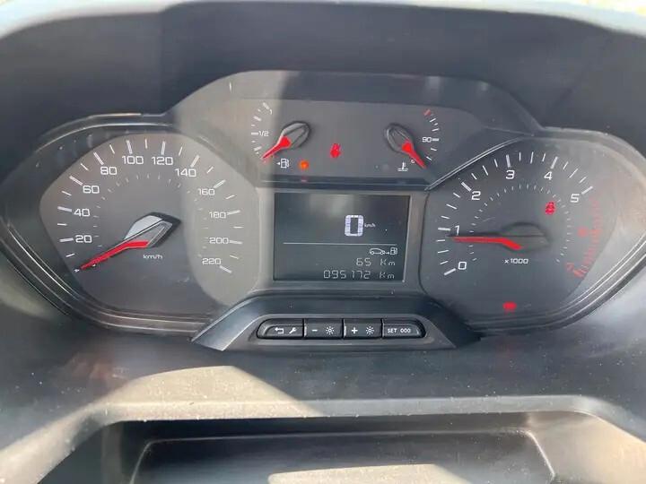 Peugeot Partner 1.5 BlueHDi 100cv 3posti