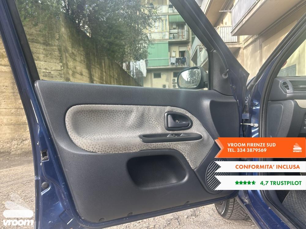 RENAULT Clio 2ª serie Clio 1.2 16V cat 5 porte...