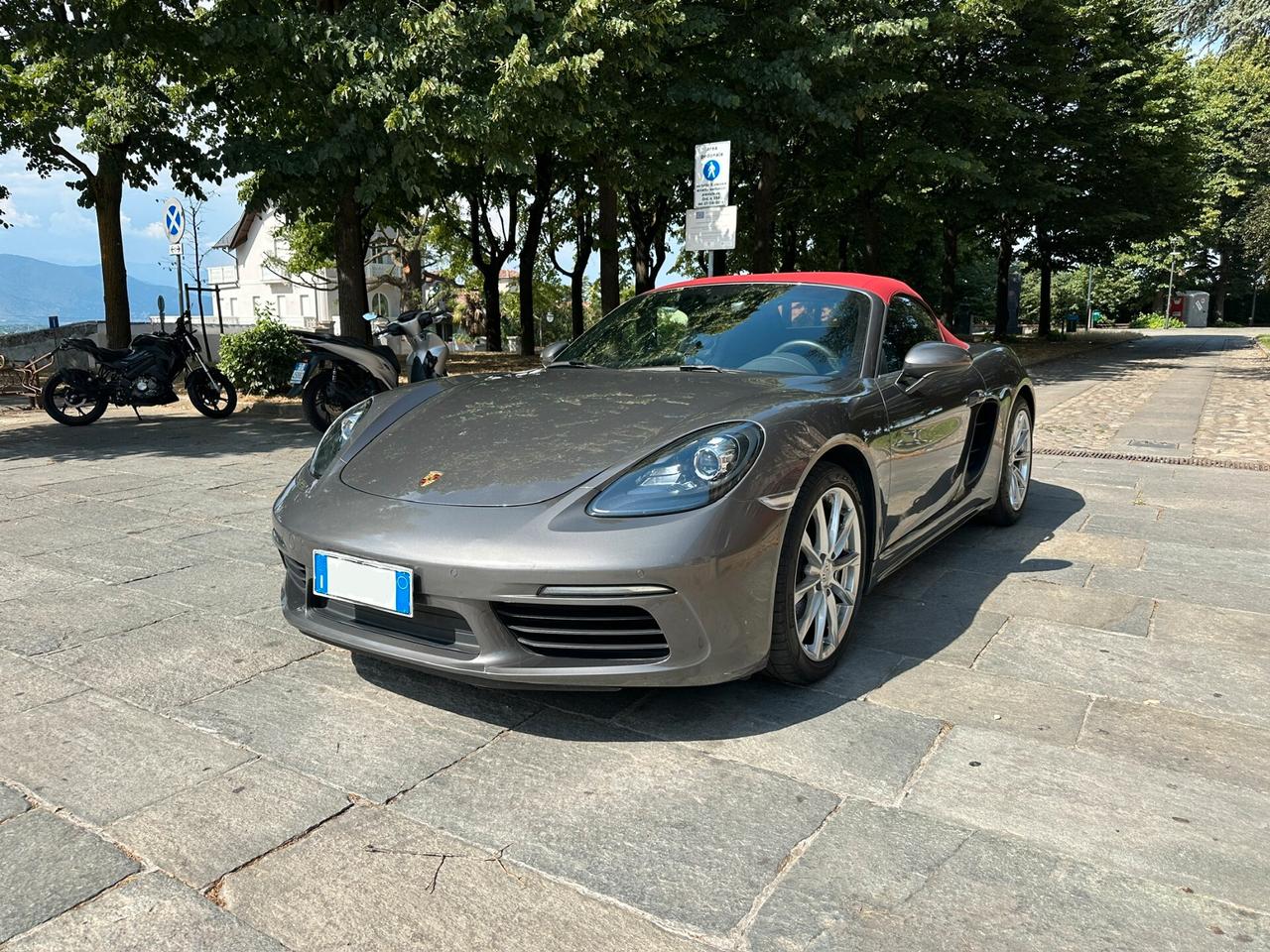 Porsche 718 Spyder Boxster 2.0 Turbo 300 CV Manuale