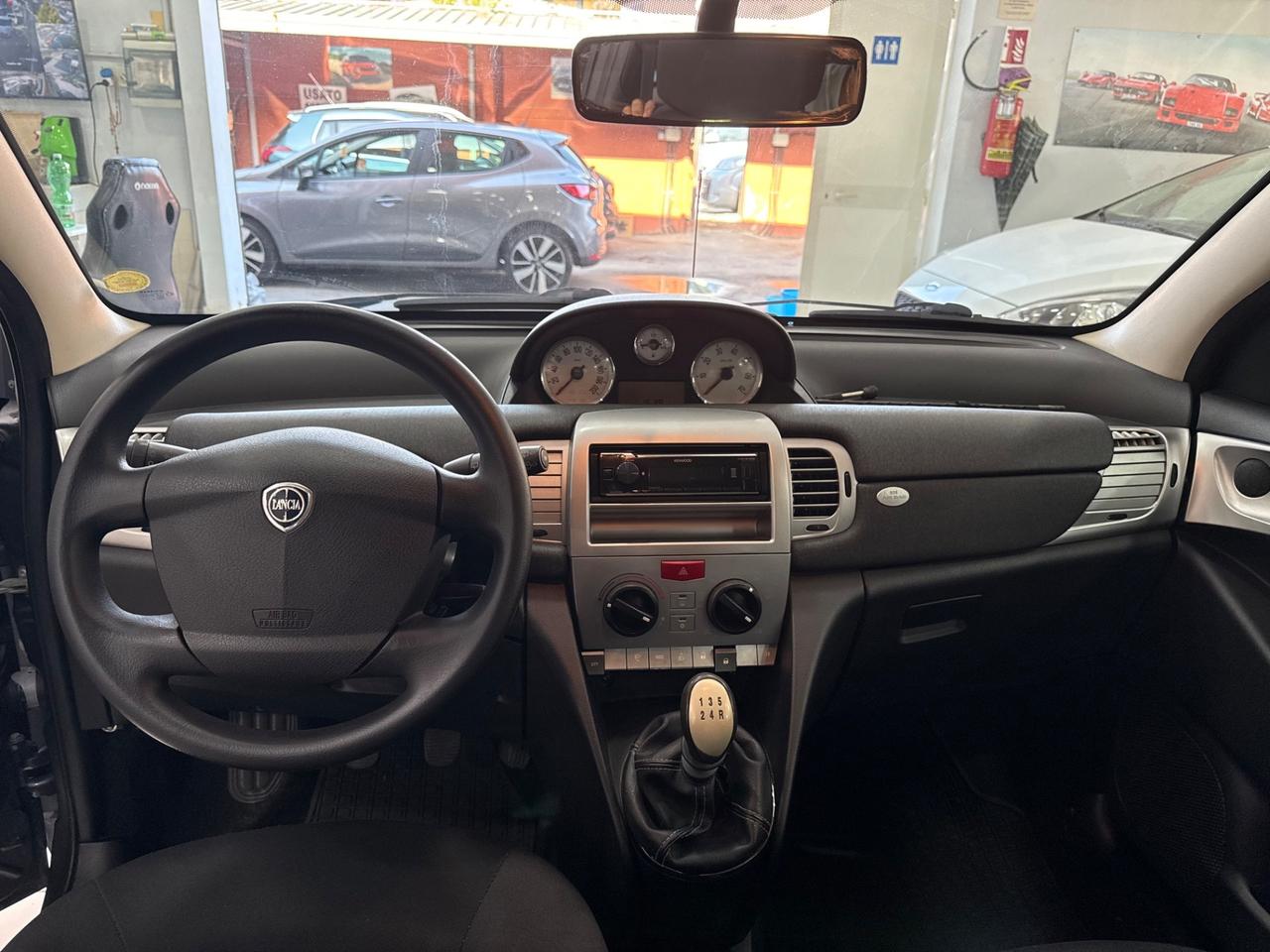 Lancia Ypsilon 1.2 2010 120 mila km nuova