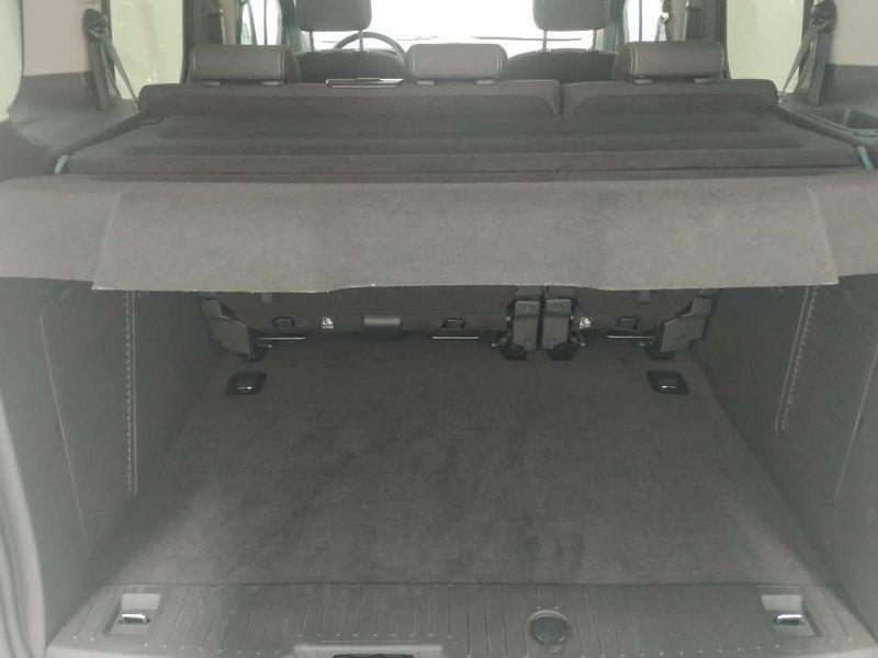 Ford Tourneo Connect 200 1.5 tdci 120cv titanium E6
