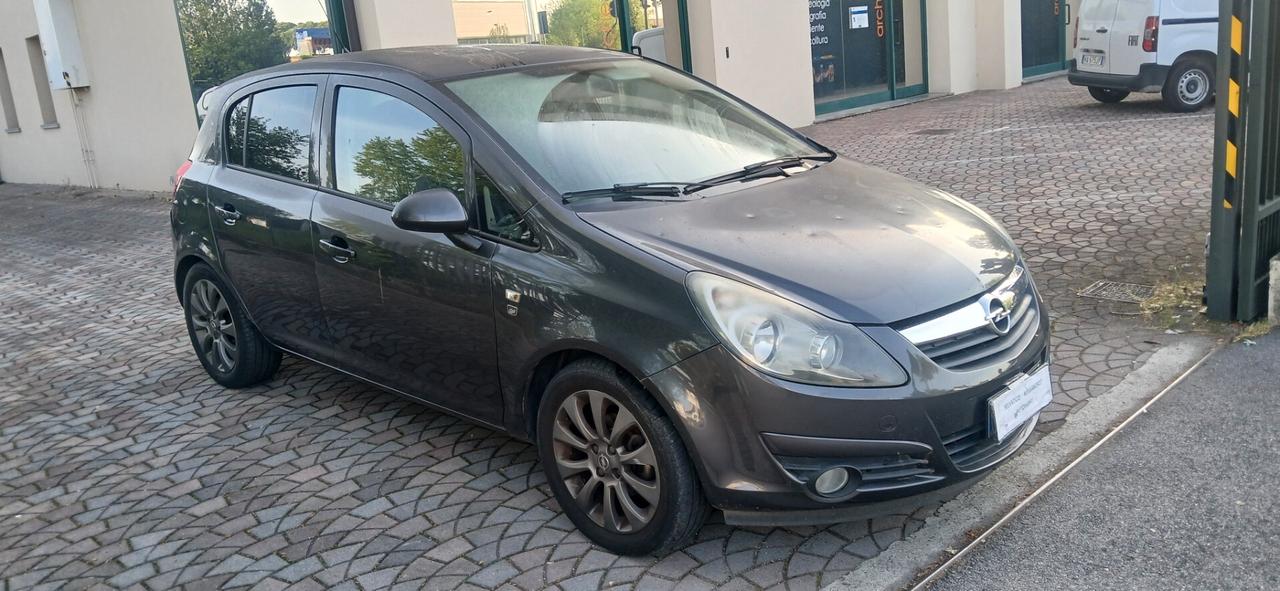 Opel Corsa 1.3 CDTI 75CV neopatentati 5 p