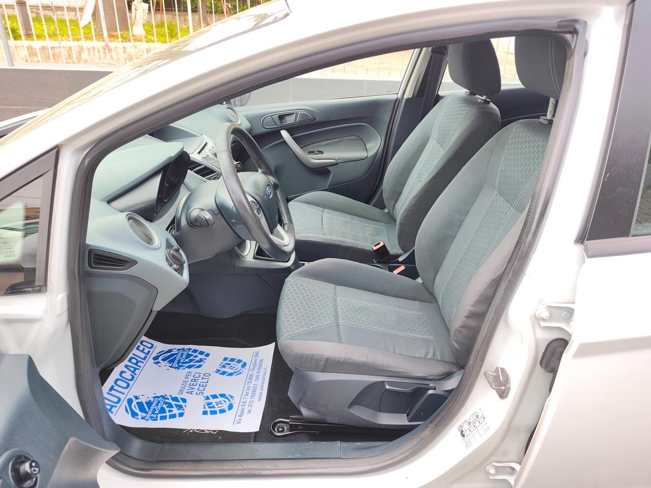 Ford Fiesta 1.4 TDCi 5p. Titanium