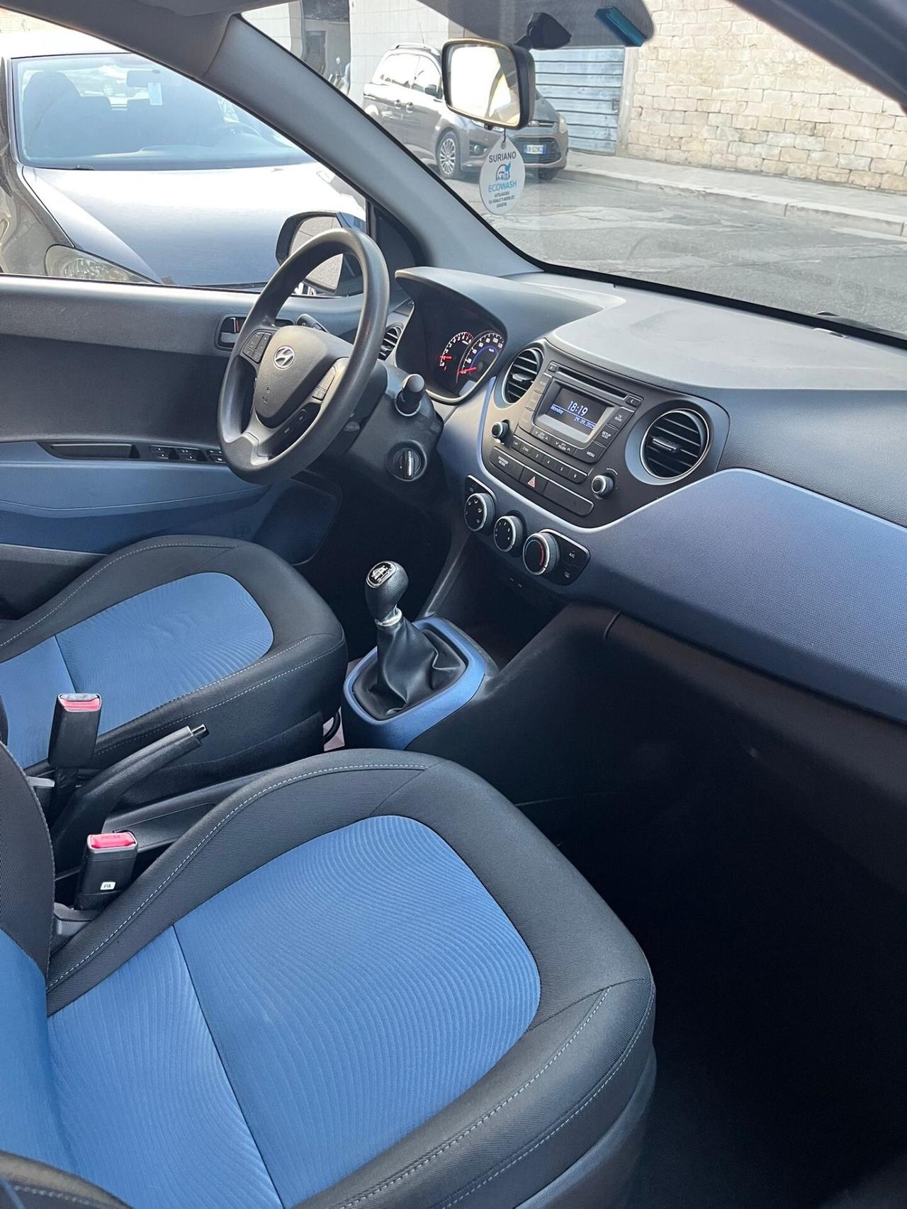 Hyundai i10 1.0 MPI Login Perfetta