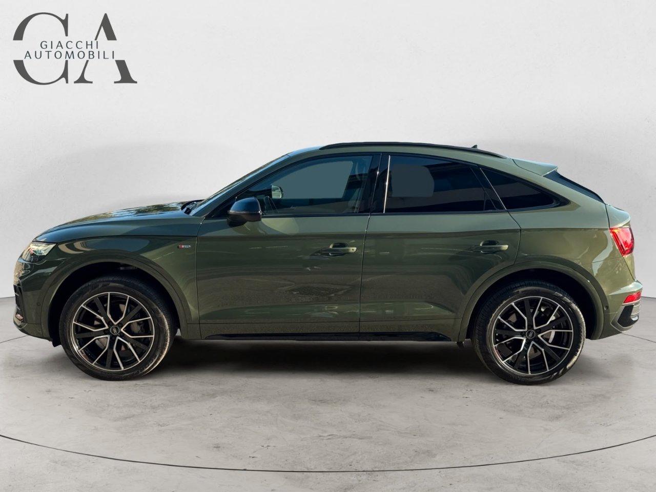 Audi Q5 Sportback SPORTBACK. 40 2.0 tdi mhev 12V Identity Black quattro s-tronic